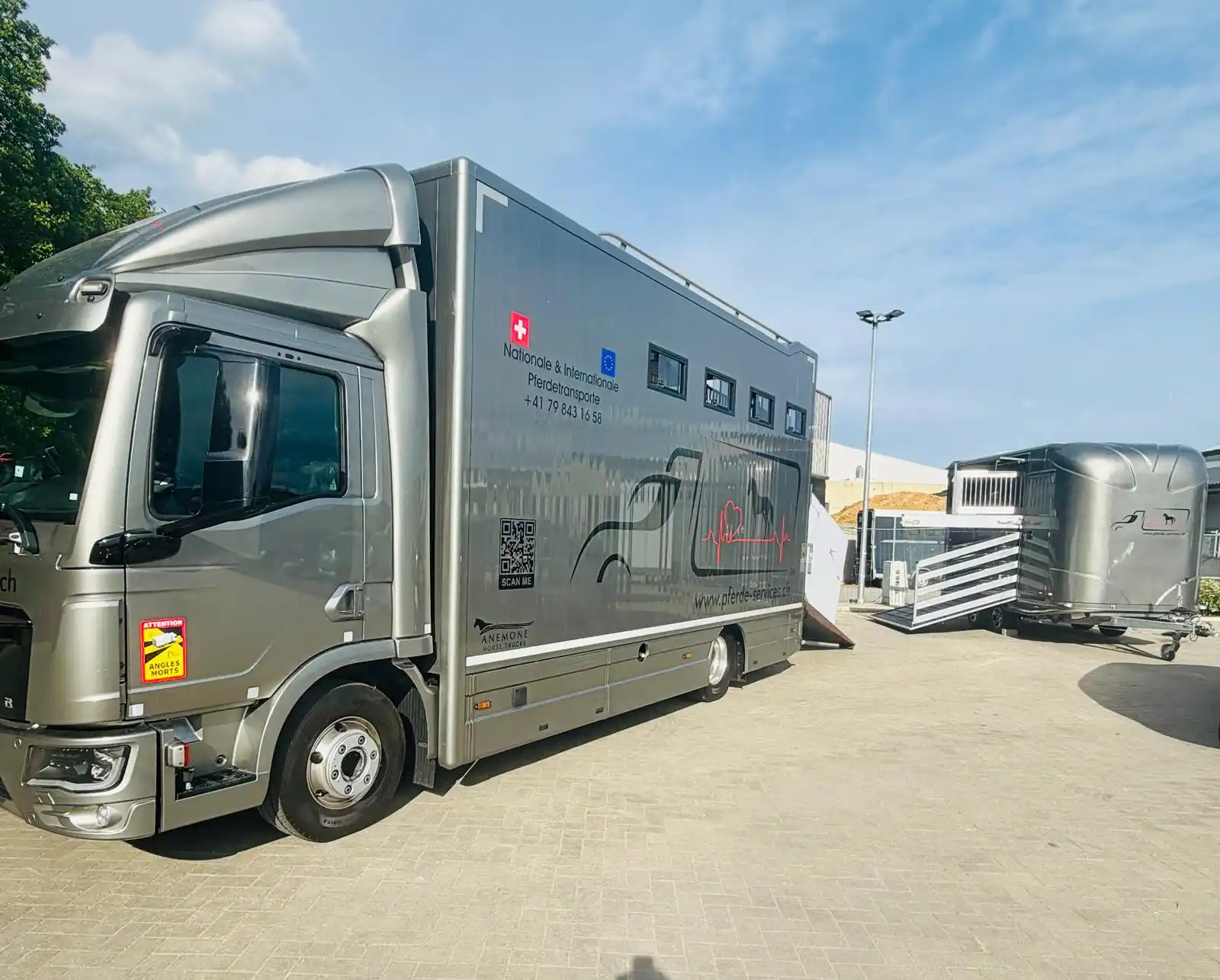 Pferdetransporter von Pferde Services